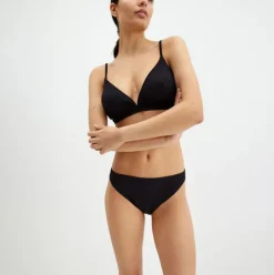 Bikinitrosa