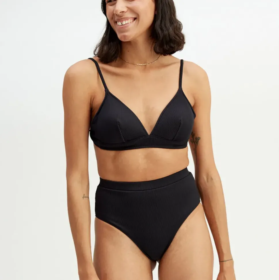 Bikinitrosa High Waist