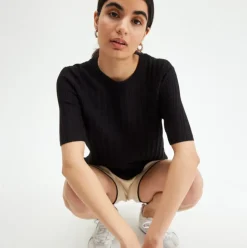 Finstickad T-Shirt