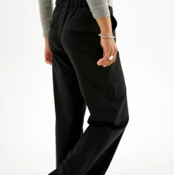 Kostymbyxor
